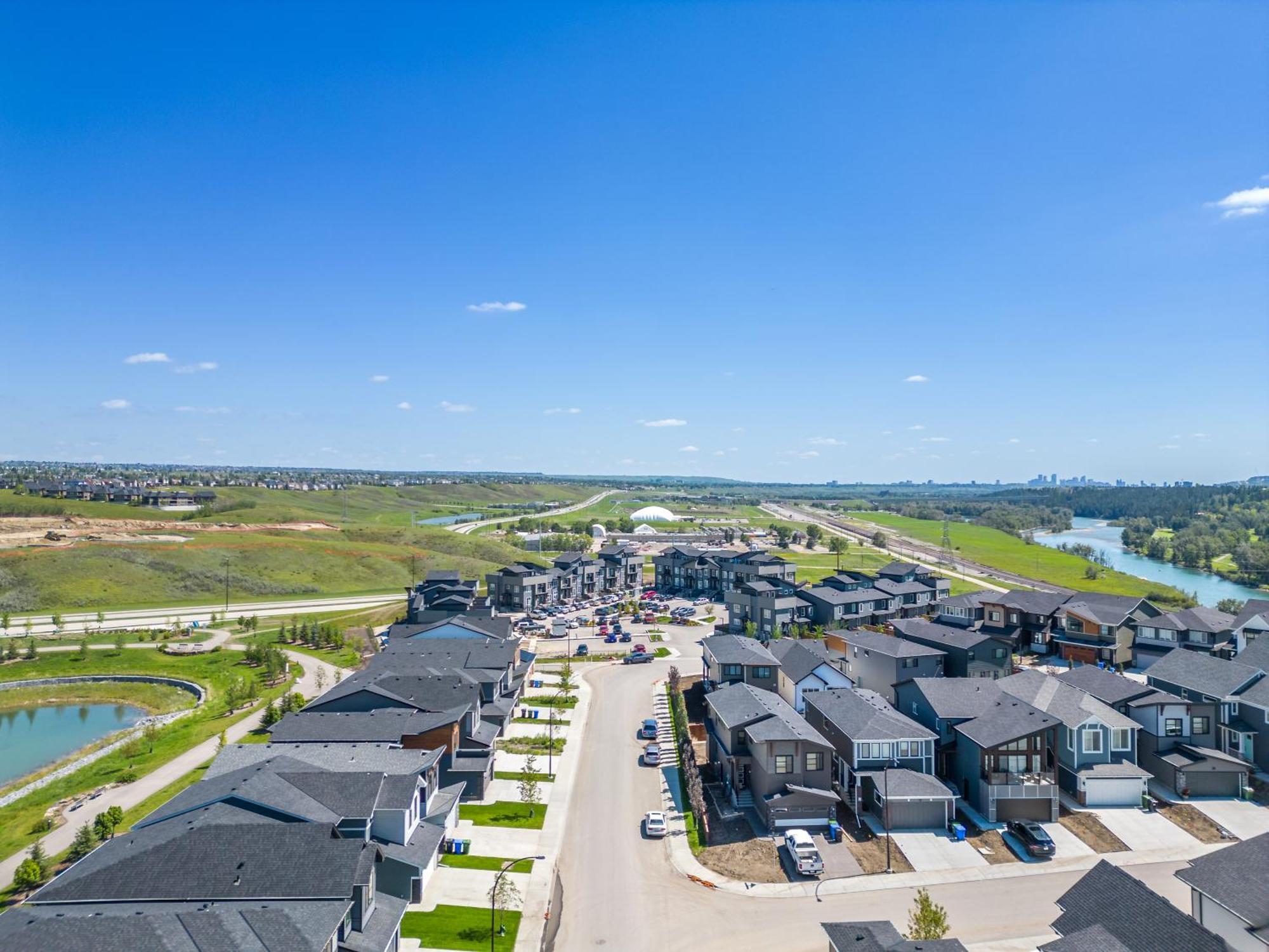 Апартаменти Cozy Rockland Park Unit+Parking Калґарі Екстер'єр фото